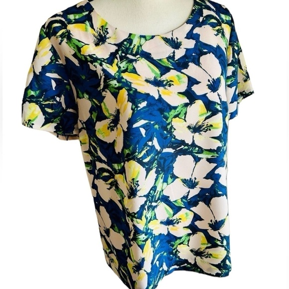 J. Crew Factory Top Blouse Blue White Yellow Floral Short Sleeve size Medium - Picture 1 of 16